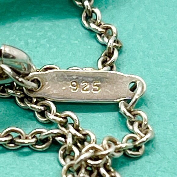 Tiffany & Co. Silver Double Return To Heart Mother of Pearl Pendant Necklace - Picture 6 of 11